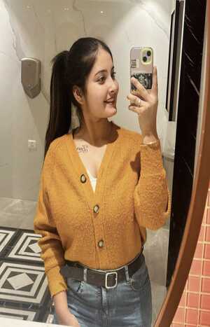 young call girl in Mumbai