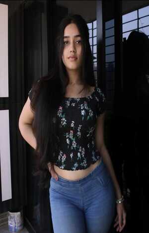 call girl service in Mumbai